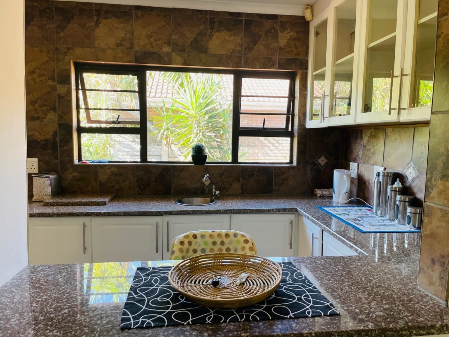 4 Bedroom Property for Sale in Dorchester Heights Eastern Cape